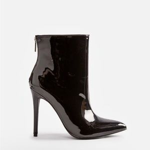 Madelina Patent Leather Bootie Sz 11